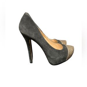 STEVE MADDEN GOLD SPIKED TOE BLACK VELVET & SPK GOLD 5" STILETTO HEELS. SZ.7.5